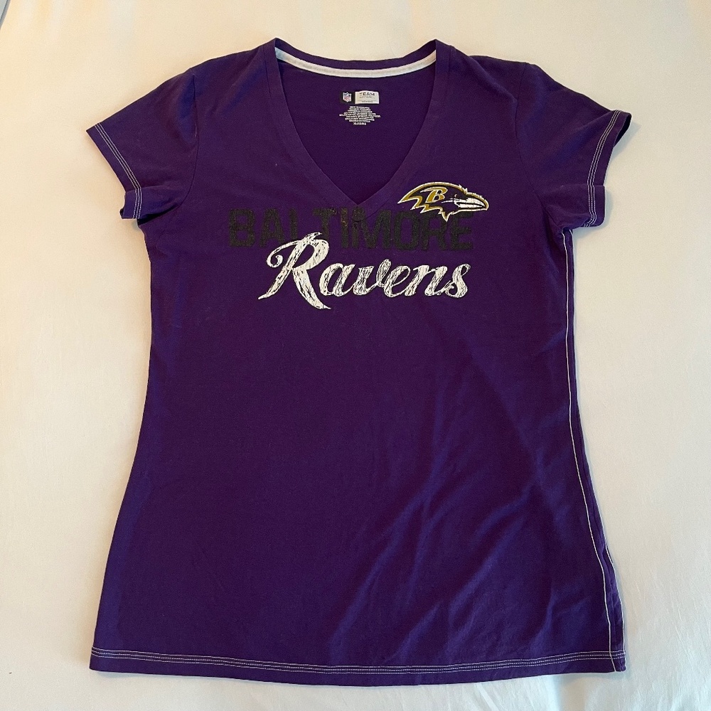 Womens XL Baltimore Ravens V-neck T-shirt